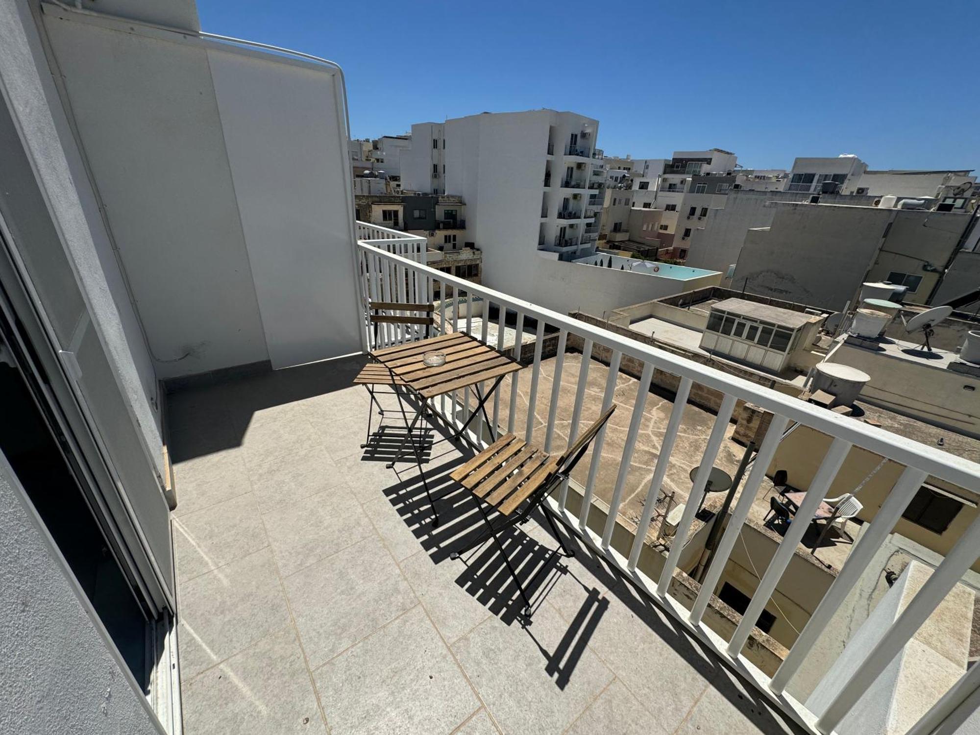 Casa Leon Malta Hotel Saint Julian's Exterior photo